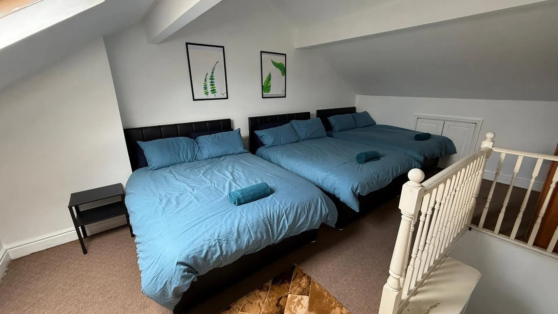 Leeds Serviced Accommodation - Apartments - 3 Bed House-Close To Centre -M621 & M1 - Contractors - Business Travellers - Families Reino Unido